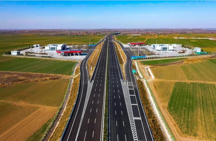 熱<a href=http://www.zjzlqcmjg.com/ target=_blank class=infotextkey>鍍鋅管</a>在高速公路領域應用及新技術